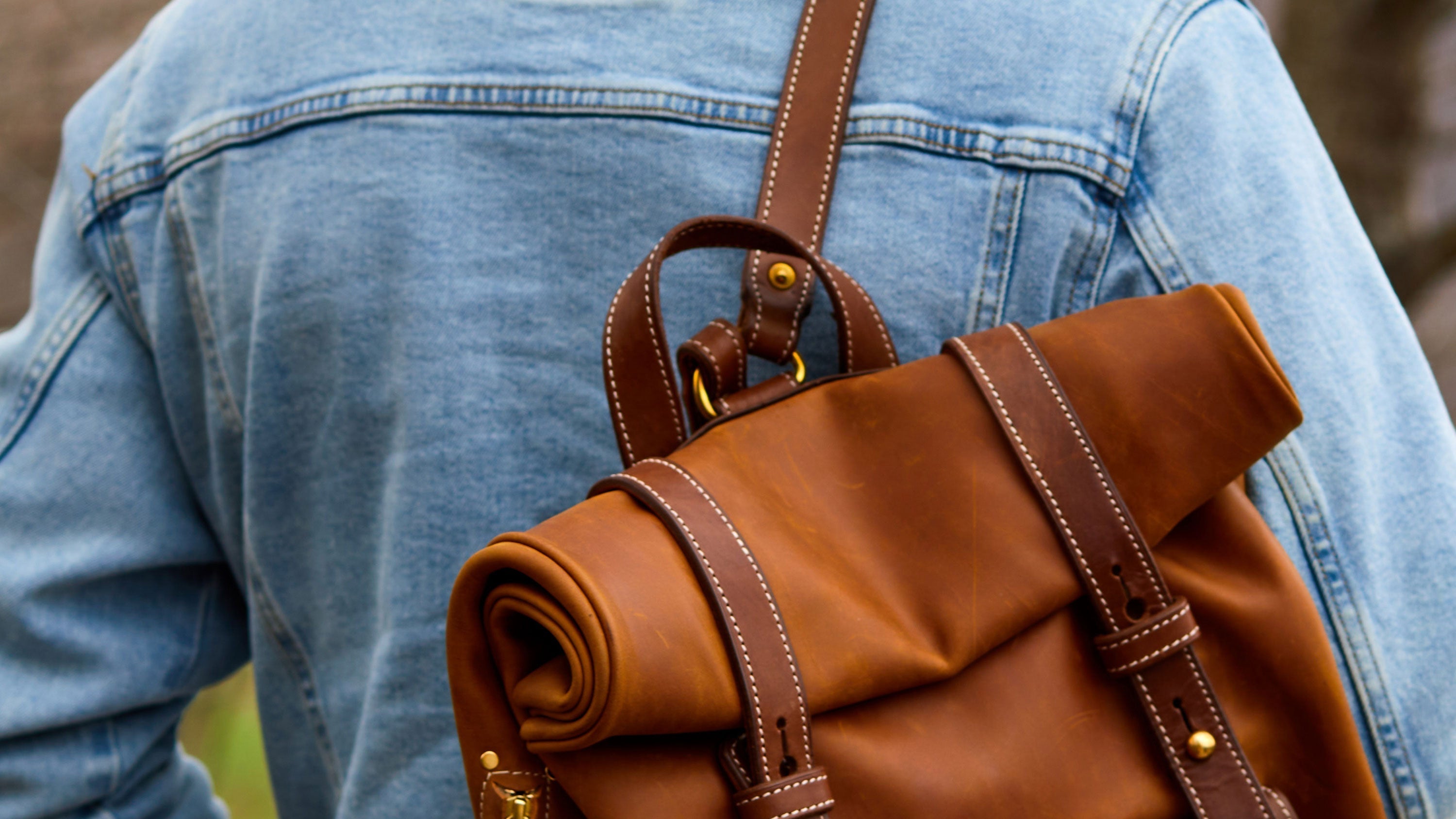 Comment Assouplir et Préserver un Sac en Cuir : Techniques et Astuces